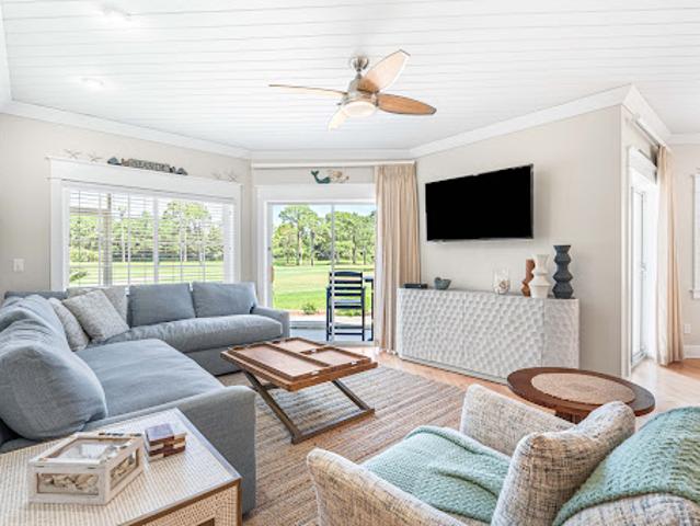 Apartment for sale in Destin, Florida