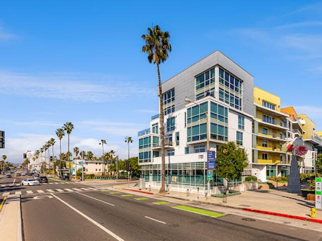 Apartment for sale in Santa Monica, Los Angeles County