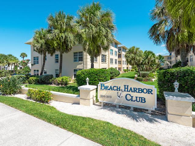 Apartment for sale in Longboat Key, Manatee County