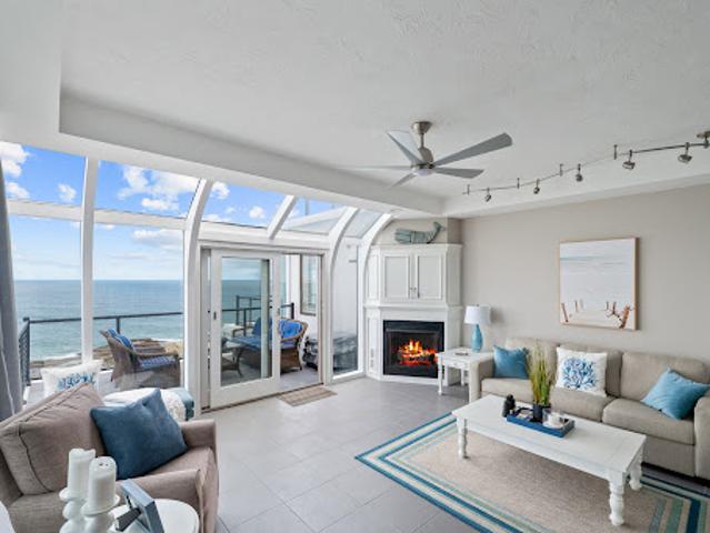 Apartment for sale in Hull, Massachusetts