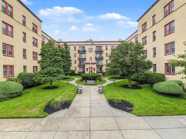 Apartment for sale in Ocean City, Cape May County