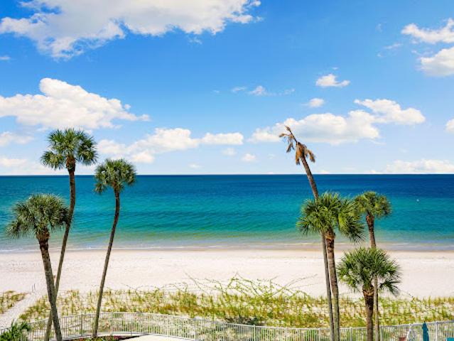 Apartment for sale in Naples, Florida