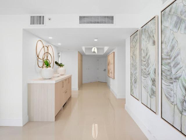 Apartment for sale in Highland Beach, Palm Beach County