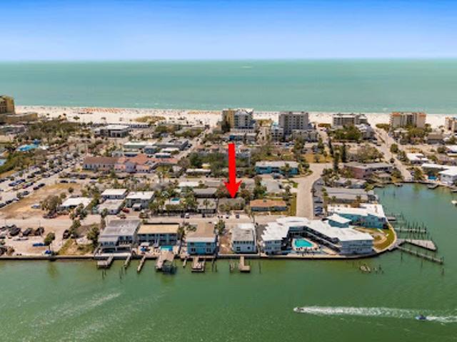 Apartment for sale in Clearwater, Florida