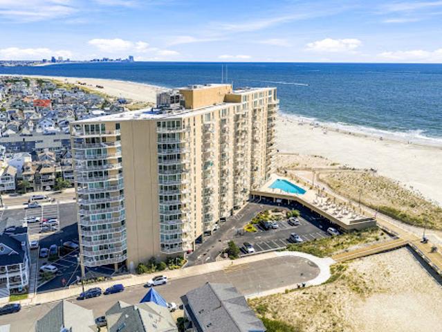 Apartment for sale in Ocean City, New Jersey