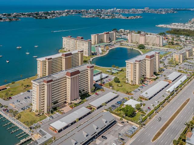 Apartment for sale in Saint Petersburg, Florida