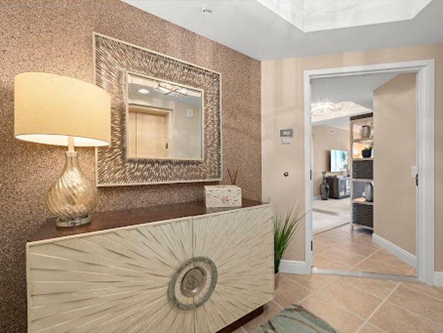 Apartment for sale in Bonita Springs, Florida