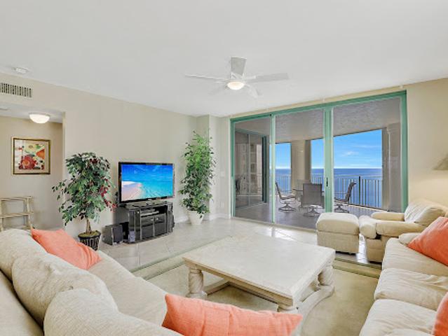 Apartment for sale in Marco Island, Florida