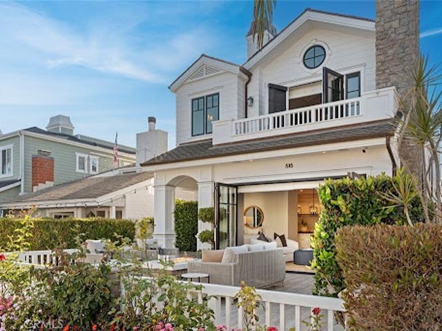 Apartment for sale in Corona Del Mar