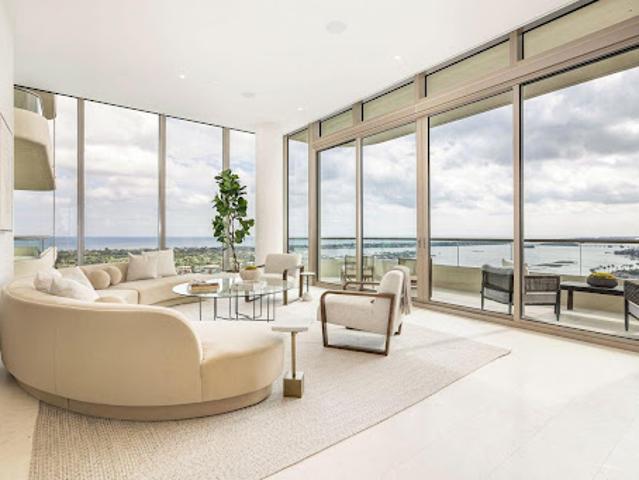 Apartment for sale in West Palm Beach, Florida