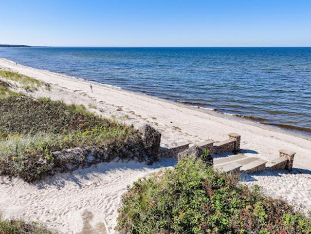 Apartment for sale in Brewster