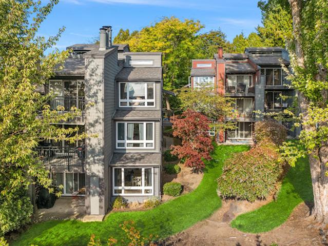 Apartment for sale in Kirkland, Washington