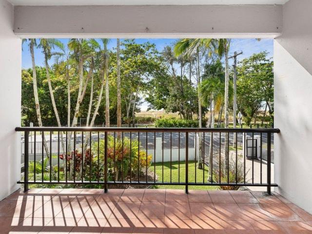 Apartment for rent in Yorkeys Knob, Queensland
