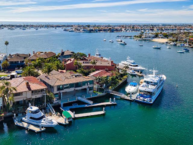 House for rent in Newport Beach