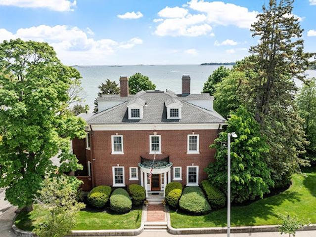 House for sale in Beverly, Massachusetts