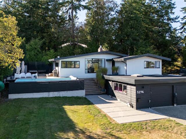 House for sale in Saanich, British Columbia