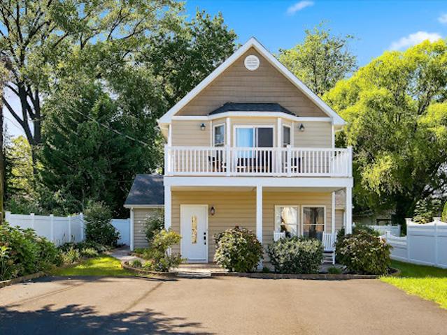House for sale in Monmouth, New Jersey