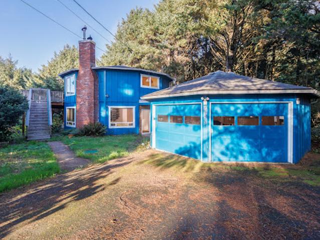 House for sale in South Beach, Newport
