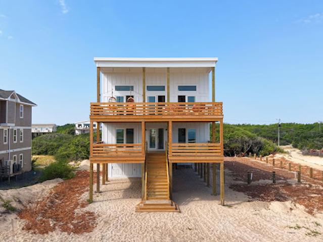 House for sale in Corolla, Currituck County