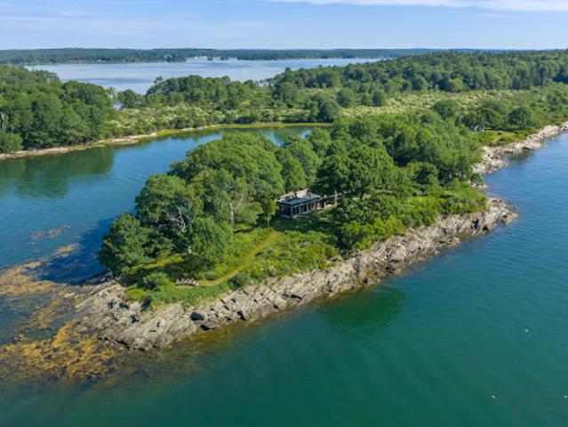 House for sale in Yarmouth, Maine