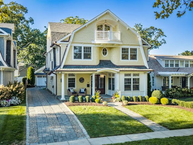 House for sale in Monmouth, New Jersey