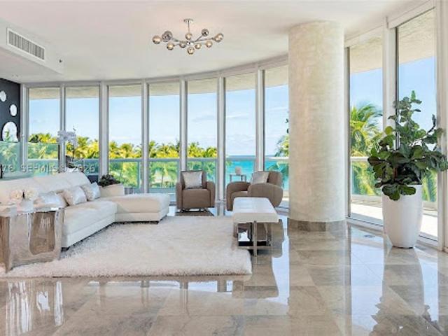 House for sale in Miami Beach, Miami-Dade County