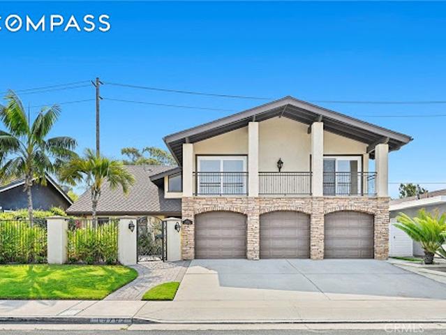 House for sale in Huntington Beach