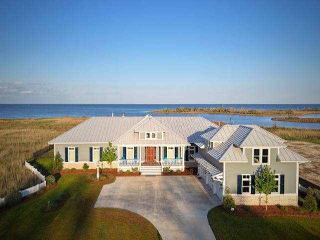 House for sale in Oriental, North Carolina