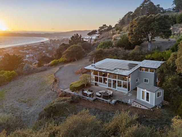 House for sale in Stinson Beach, Marin County