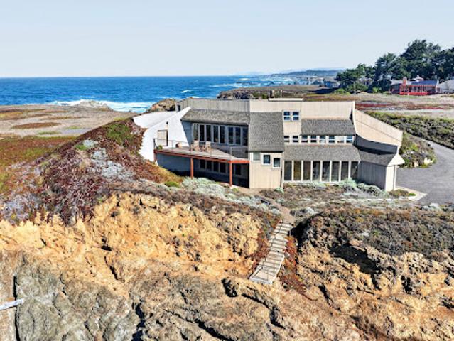 House for sale in Caspar, Mendocino County