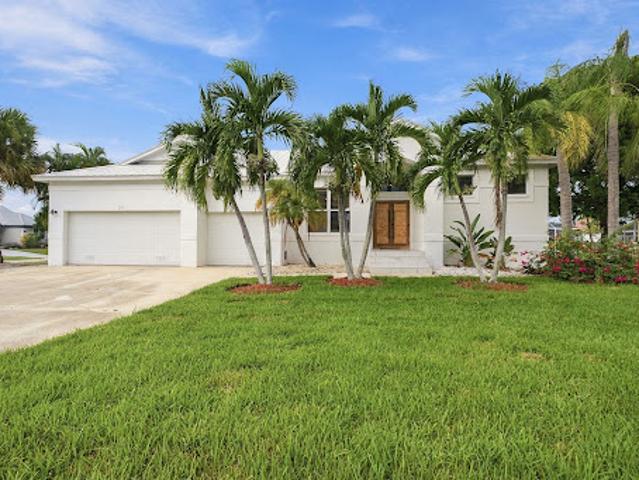 House for sale in Marco Island, Collier County