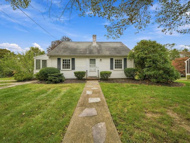 House for sale in Kingston, Plymouth County