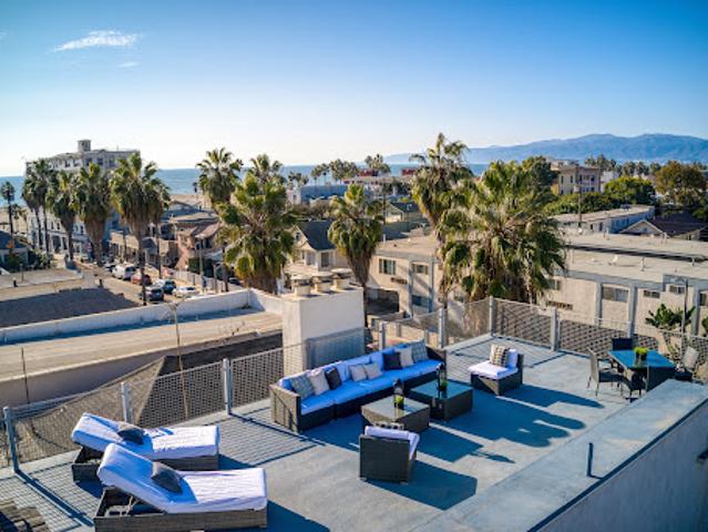 House for sale in Canoga Park, California