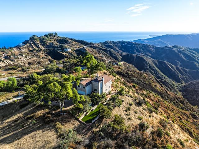 House for sale in Malibu, California