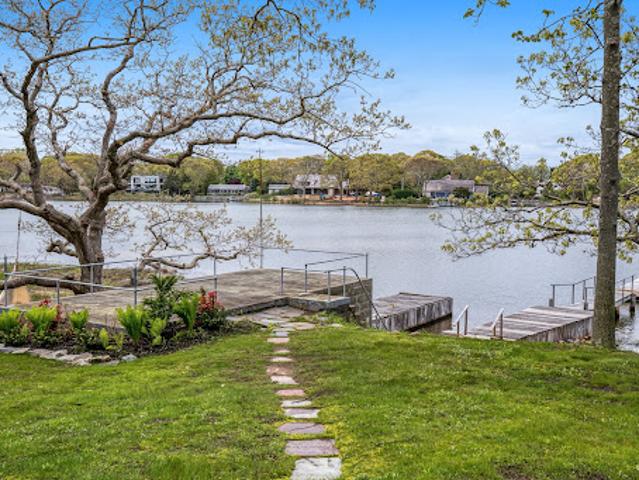 House for sale in Wainscott, New York