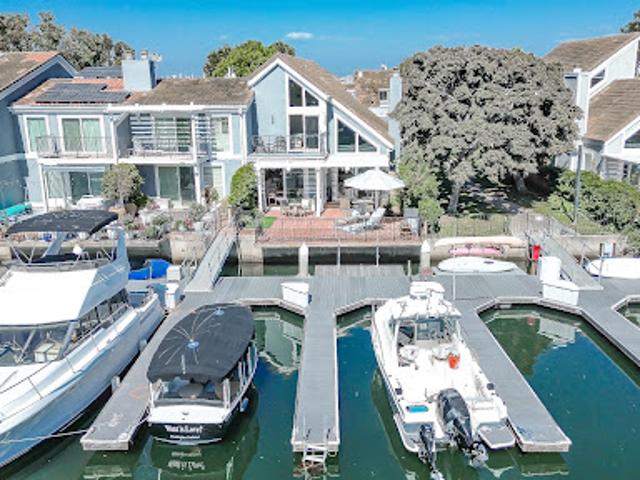 House for sale in Huntington Beach, Orange County