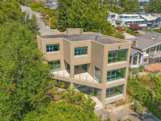 House for sale in Surrey, British Columbia