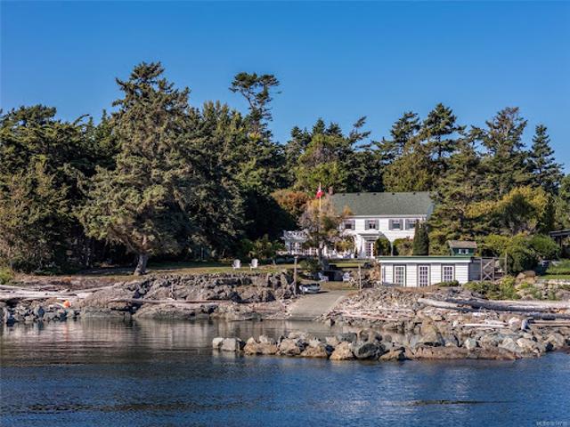 House for sale in Victoria, British Columbia