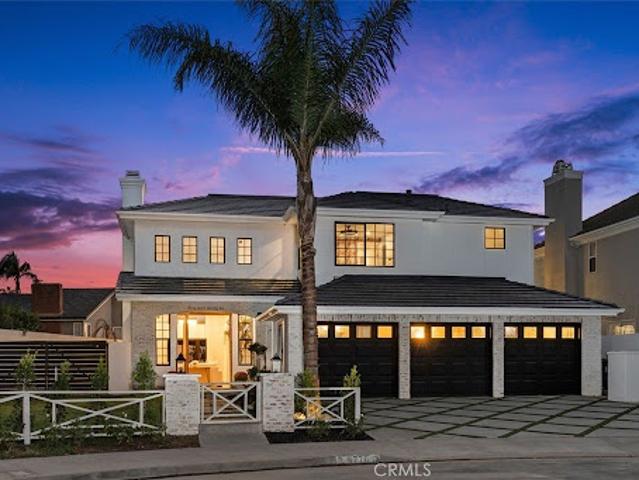 House for sale in Huntington Beach, California