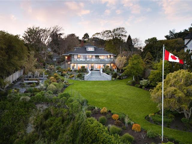 House for sale in Oak Bay, British Columbia