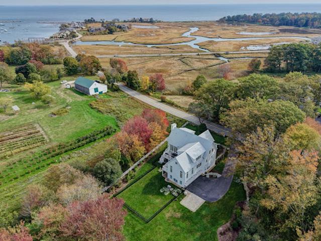 House for sale in Rye, Rockingham County
