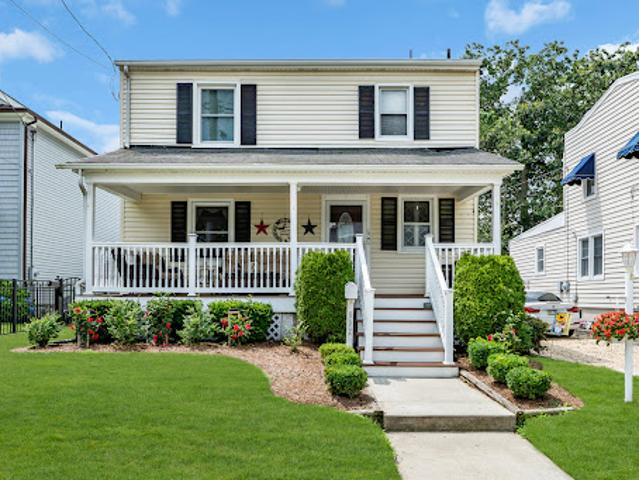 House for sale in Allenhurst