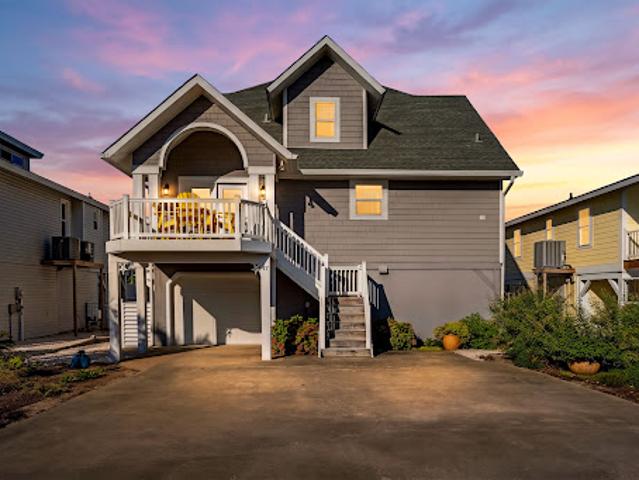 House for sale in Ocean Isle Beach, North Carolina