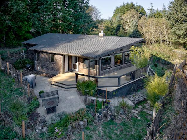 House for sale in Ilwaco, Washington