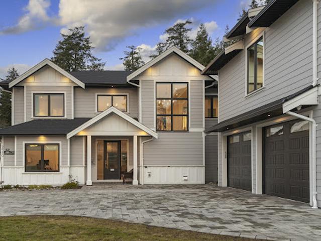 House for sale in Saanich, British Columbia