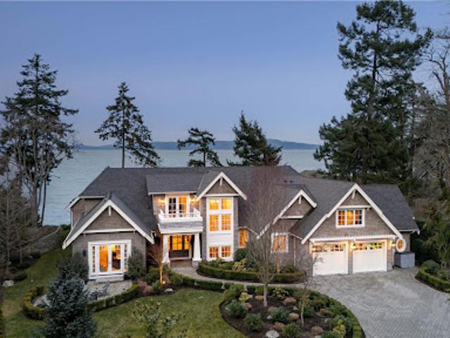 House for sale in Saanich, British Columbia