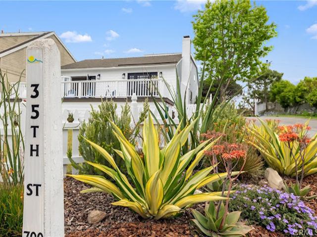House for sale in Manhattan Beach, California