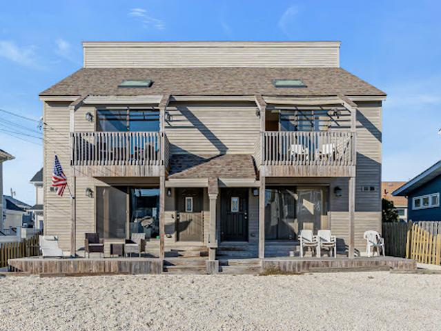 House for sale in Lavallette, New Jersey