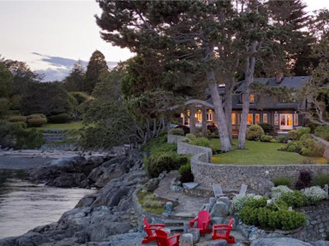 House for sale in Oak Bay, British Columbia