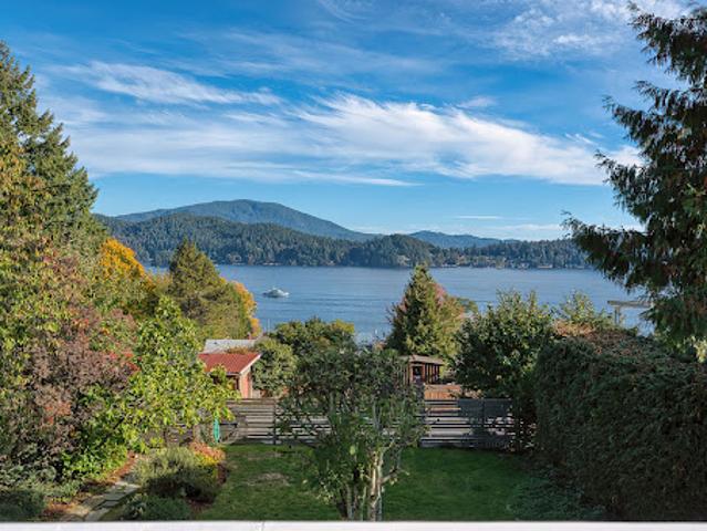 House for sale in Gibsons, British Columbia